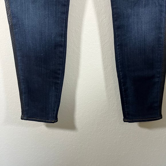 Hudson Women's Ava Super Skinny Cropped Jeans Size 27 Style WC4022DIF - Picture 3 of 11